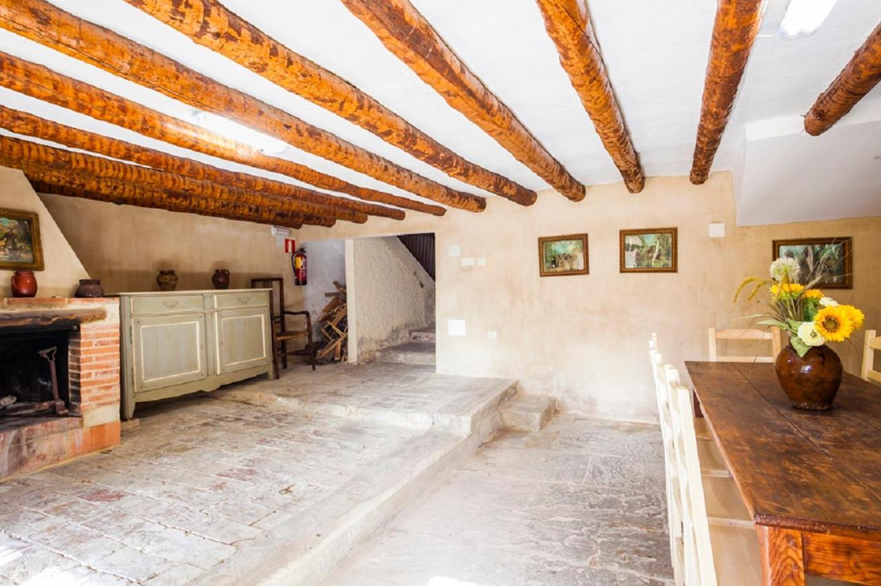 Apartamentos Casa Samper Santa Eulalia de Gállego Esterno foto