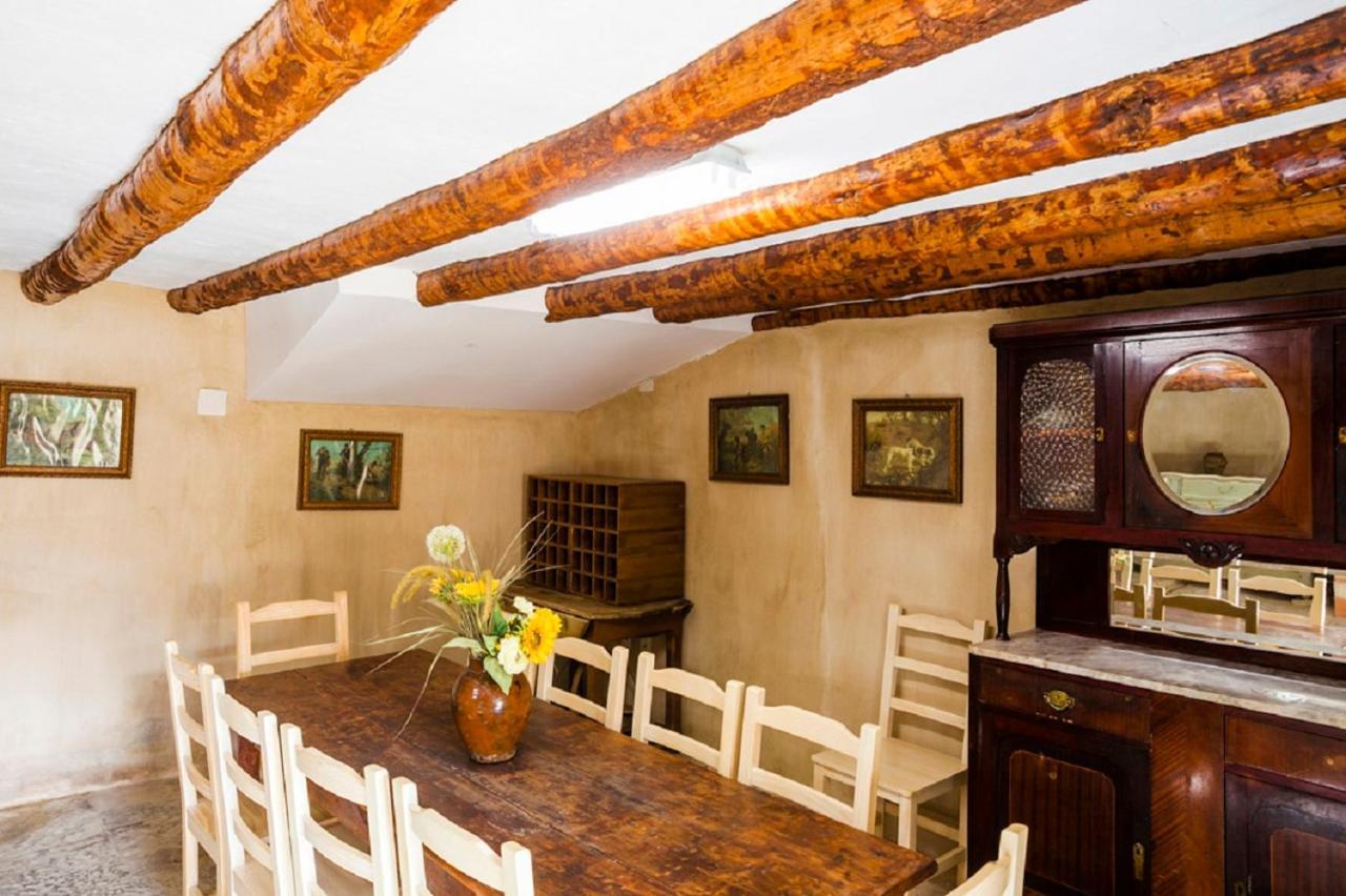 Apartamentos Casa Samper Santa Eulalia de Gállego Esterno foto