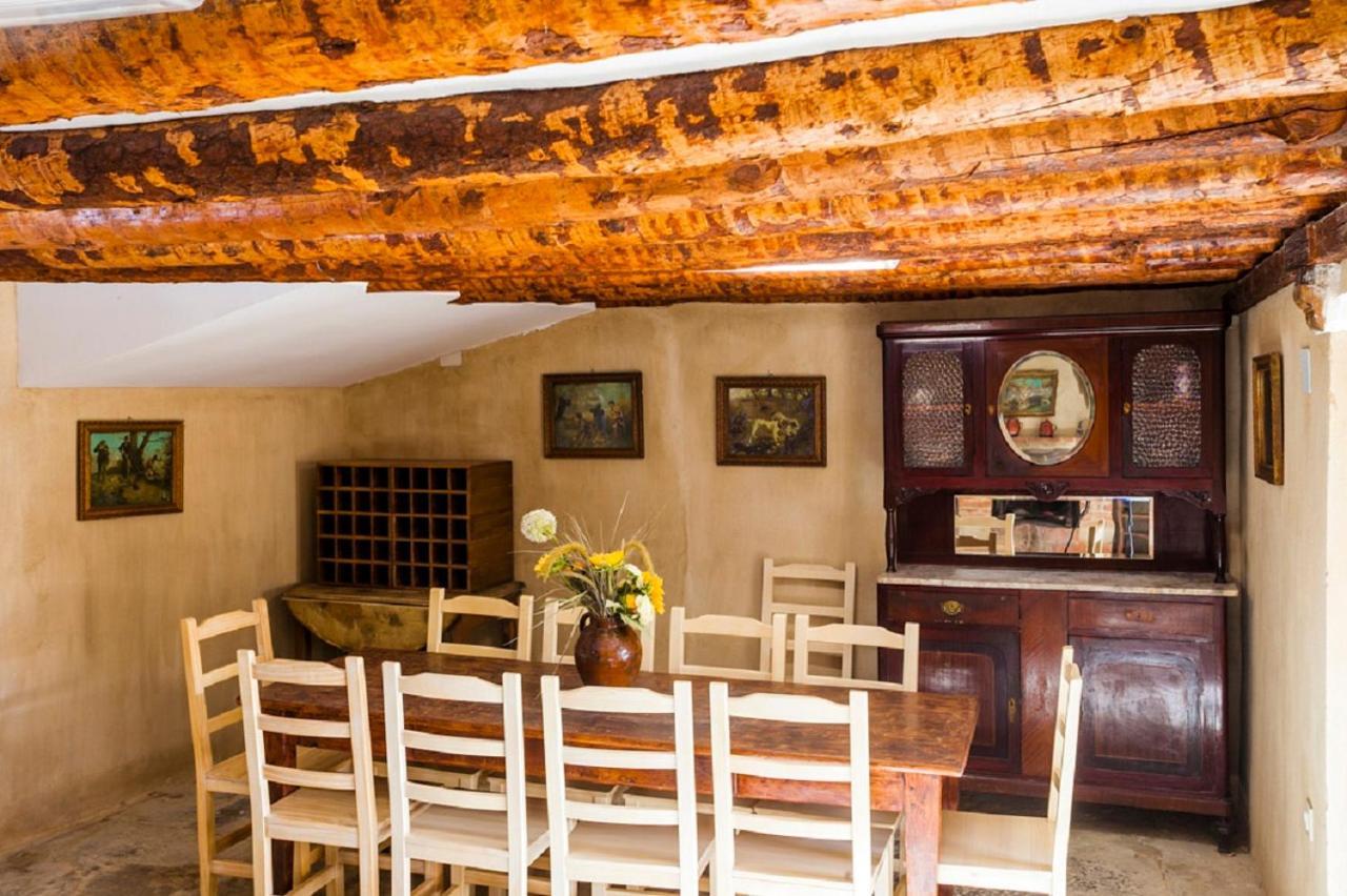 Apartamentos Casa Samper Santa Eulalia de Gállego Esterno foto