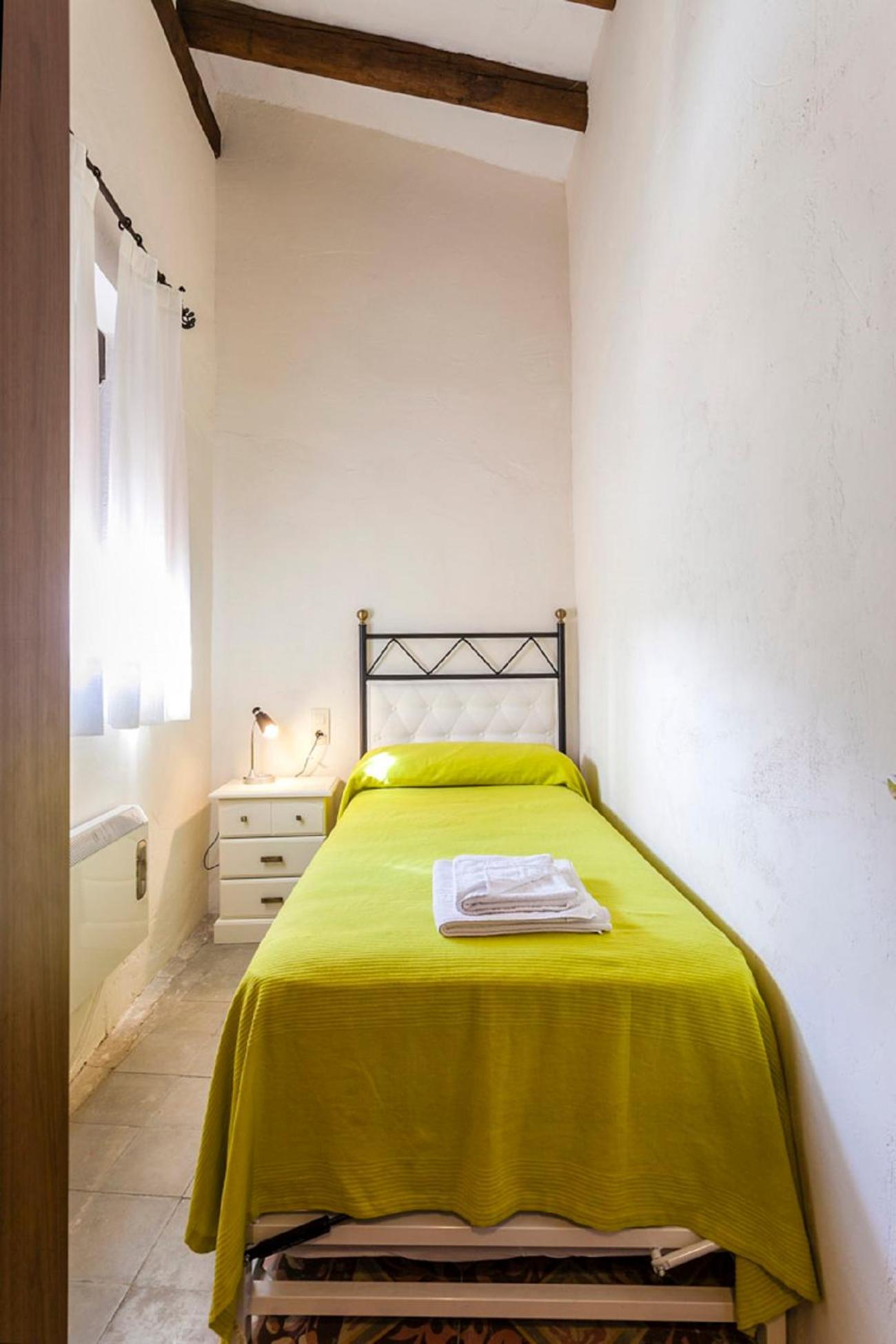 Apartamentos Casa Samper Santa Eulalia de Gállego Camera foto